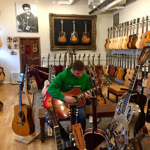 Meet your Posher, Evan